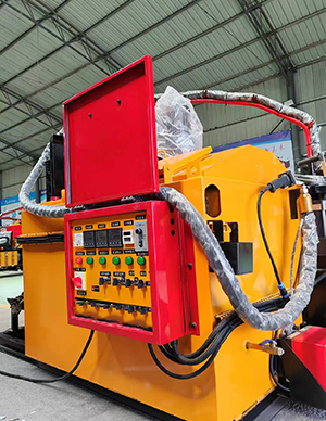 1765255475851241.jpg 灌缝机 (3).jpg